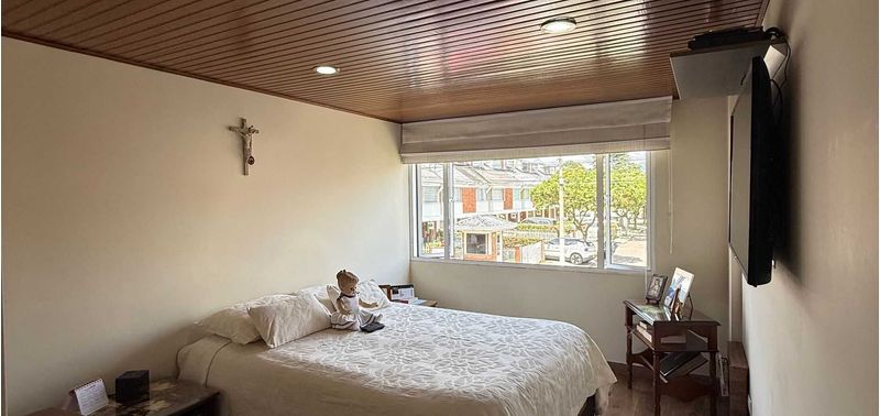 Casa en Venta en Bogotá, D.C., Cedro Bolívar-1