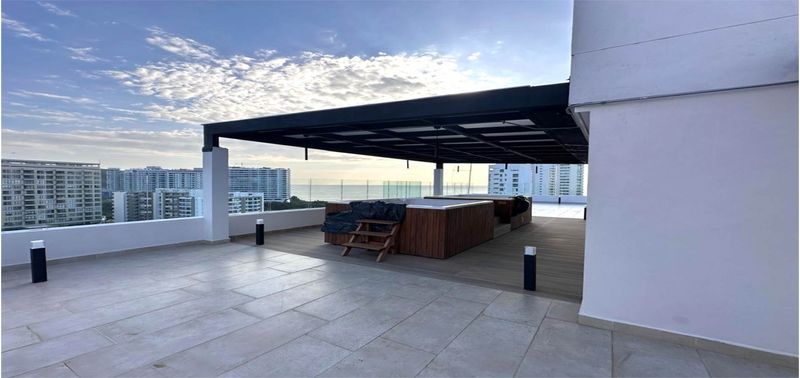 Apartamento en Venta en Santa Marta, Rodadero Sur-10
