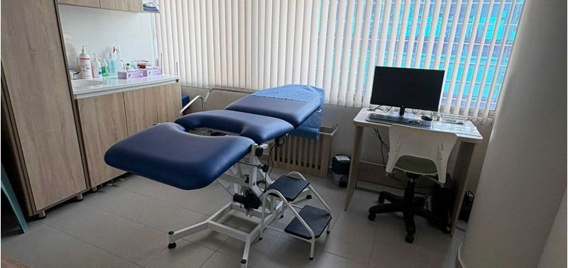 Oficina en Venta en Bogotá, D.C., Antiguo Country-2