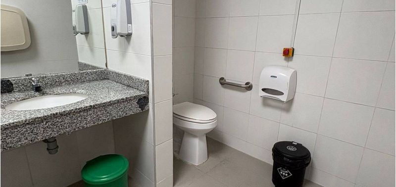 Oficina en Venta en Bogotá, D.C., Antiguo Country-16