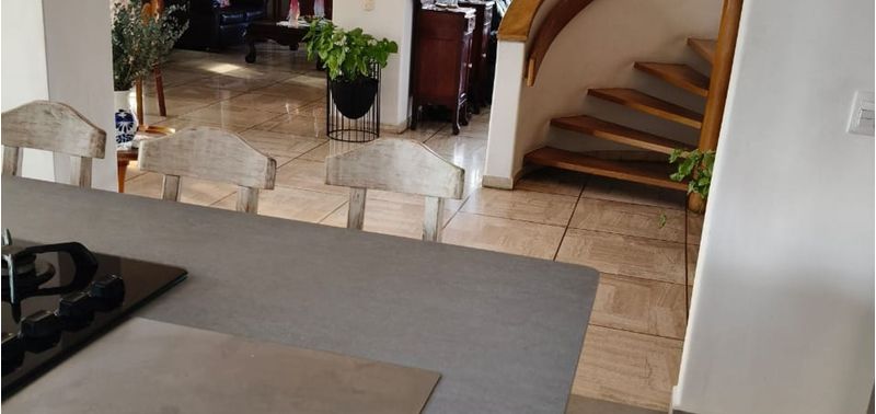 Apartamento en Venta en Medellín, Las Lomas-0