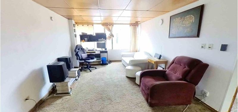 Apartamento en Venta en Bogotá, D.C., Lisboa-0
