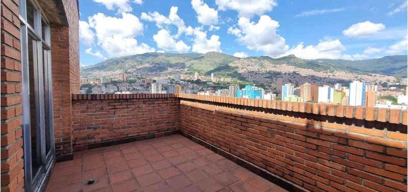 Apartamento en Venta en Medellín, La Candelaria-13