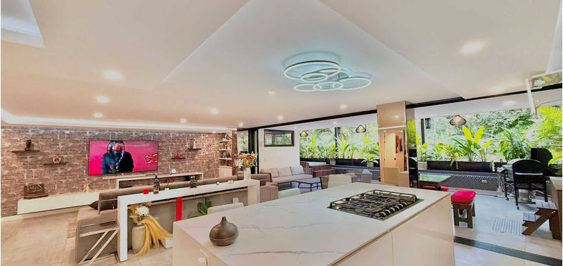 Apartamento en Venta en Medellín, El Poblado-1
