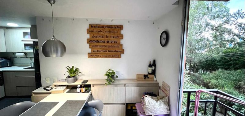 Apartamento en Venta en Medellín, Calasanz-0