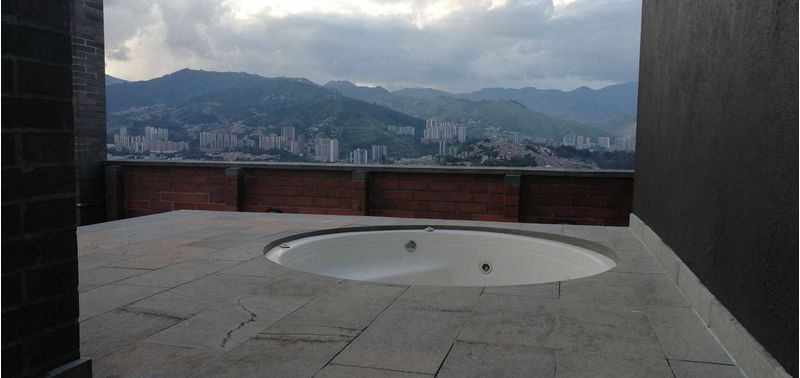 Apartamento en Venta en Medellín, El Poblado-12