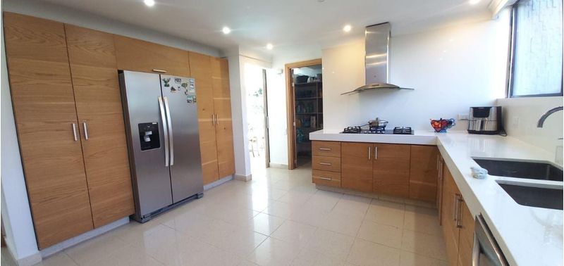 Apartamento en Venta en Medellín, El Poblado-1