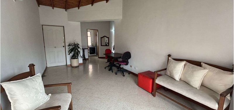 Apartamento en Venta en Medellín, San Joaquín-1