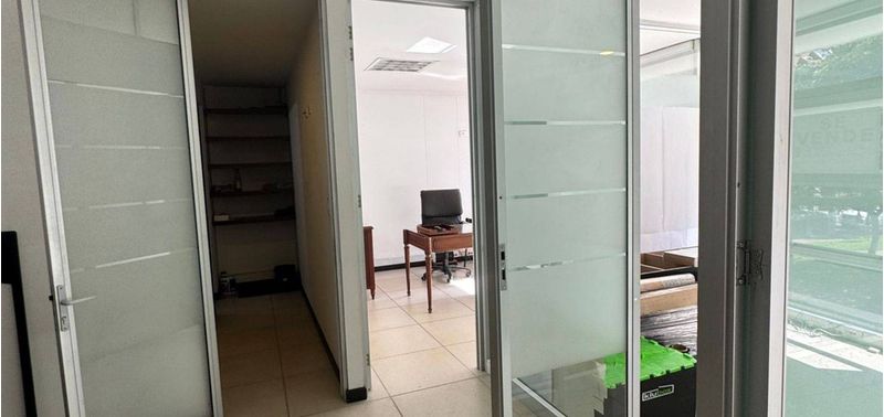 Oficina en Venta en Bogotá, D.C., Villa Calazanz-17
