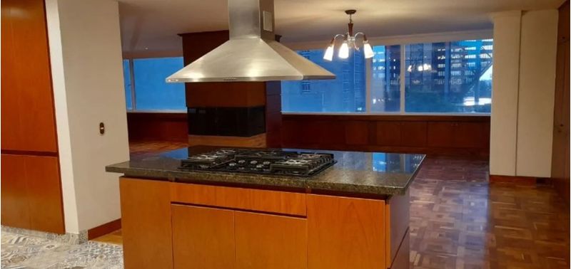 Apartamento en Venta en Bogotá, D.C., Santa Fe-0
