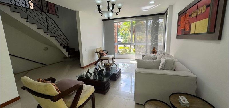 Casa en Venta en Envigado, Benedictinos-3