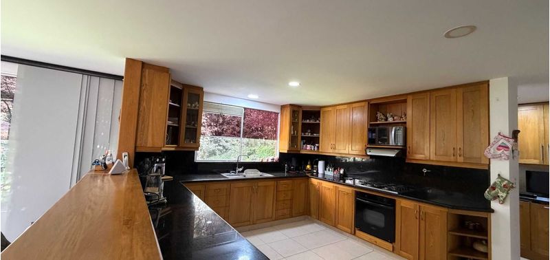 Casa en Venta en Envigado, Benedictinos-5