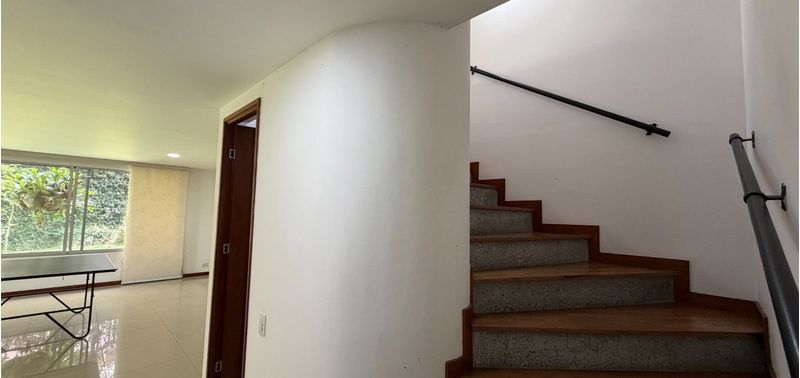 Casa en Venta en Envigado, Benedictinos-17