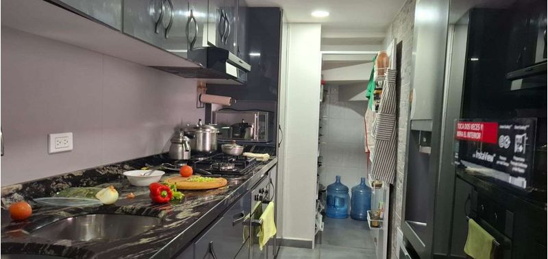 Casa en Venta en Bogotá, D.C., Modelia-2