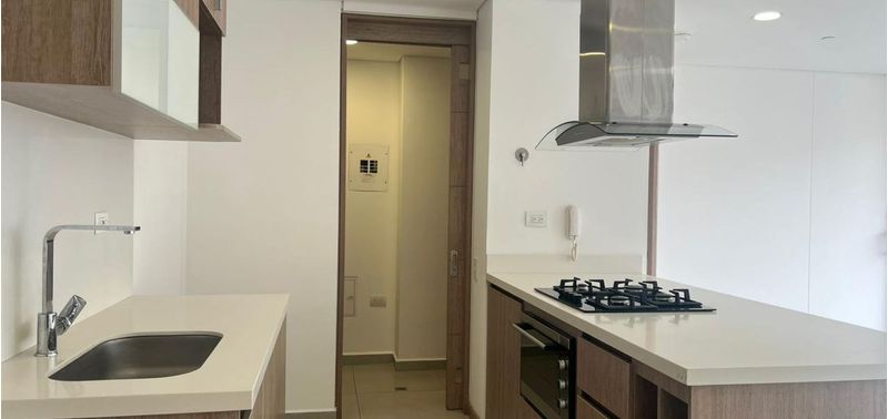 Apartamento en Venta en Envigado, Loma Del Escobero-0