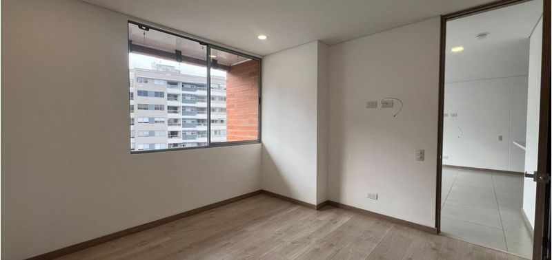Apartamento en Venta en Envigado, Loma Del Escobero-3