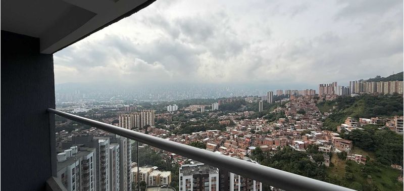 Apartamento en Venta en Medellín, Belén Loma de los Bernal-6