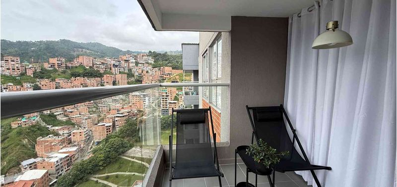 Apartamento en Venta en Medellín, Belén Loma de los Bernal-8