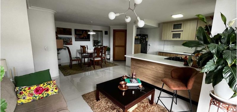Apartamento en Venta en Medellín, Castropol-1