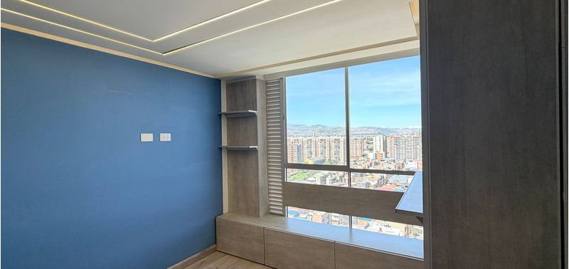 Apartamento en Venta en Bogotá, D.C., Valladolid-0