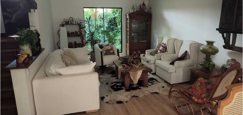 Casa en Venta en Envigado, San Lucas-2