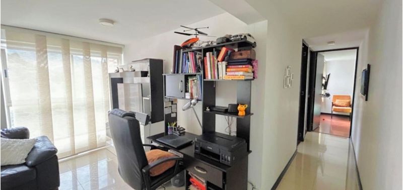 Apartamento en Venta en Medellín, Belén Loma de los Bernal-1
