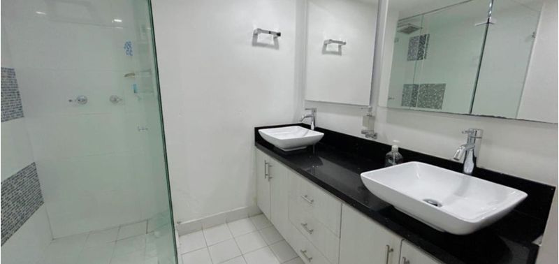 Apartamento en Venta en Medellín, Belén Loma de los Bernal-5