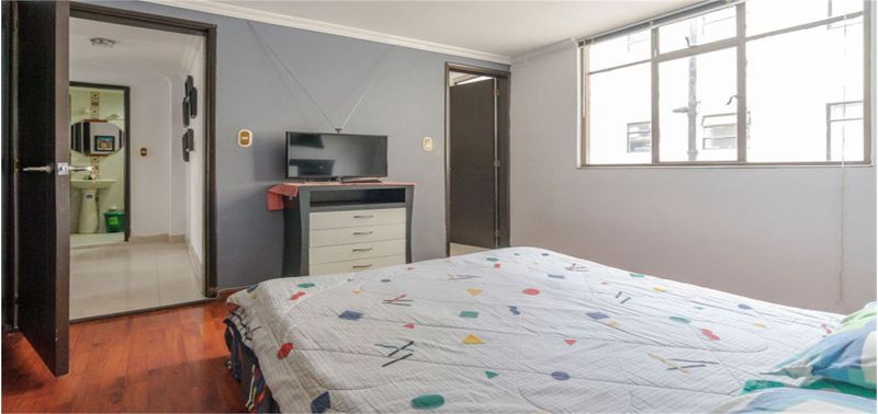 Apartamento en Venta en Bogotá, D.C., Santa Teresita Teusaquillo-5