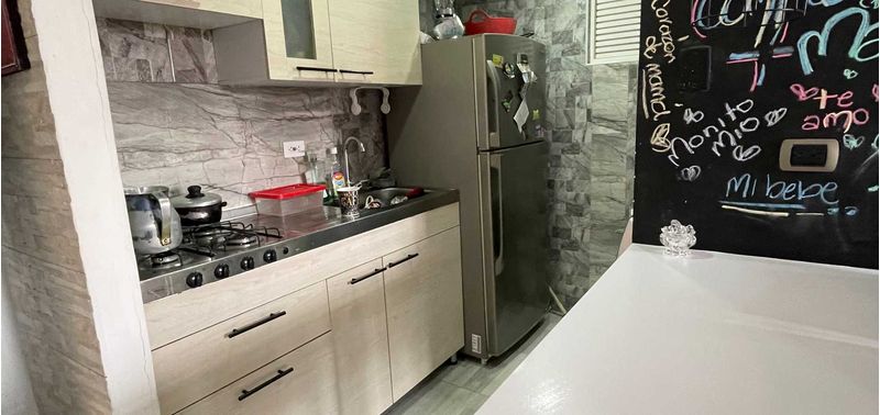 Apartamento en Venta en Bogotá, D.C., Islandia-1