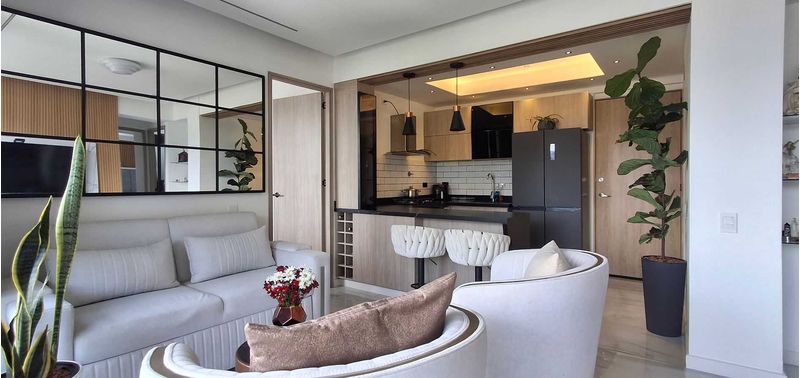 Apartamento en Venta en Sabaneta, Ceramica-0