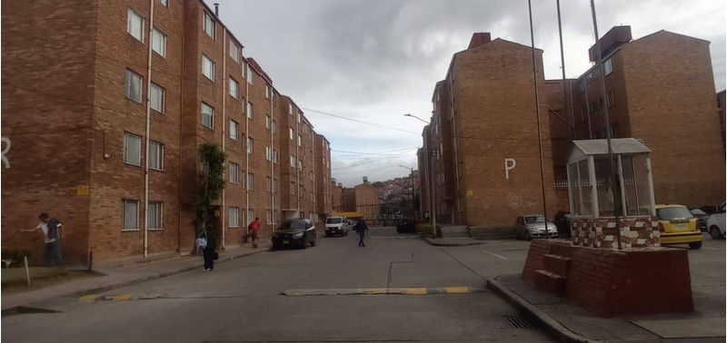 Apartamento en Venta en Bogotá, D.C., Urb. La Coruña-27