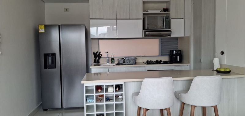 Apartamento en Venta en Envigado, Cumbres-1