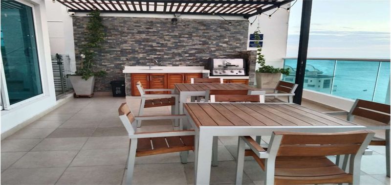 Apartamento en Venta en Santa Marta, Rodadero Sur-7