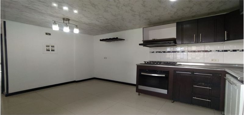 Casa en Venta en Bogotá, D.C., Plazuelas Del Virrey-14
