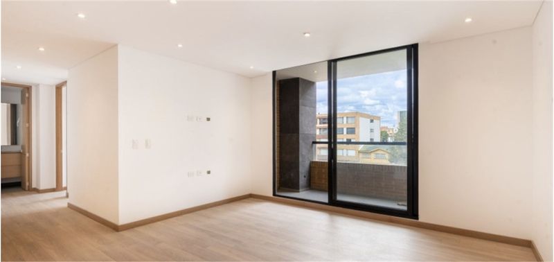 Apartamento en Venta en Bogotá, D.C., San Patricio-Usaquén-3