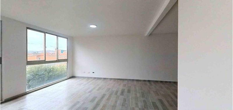 Apartamento en Venta en Madrid, la prosperidad-0
