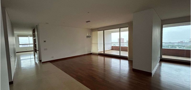 Apartamento en Venta en Medellín, El Poblado-6
