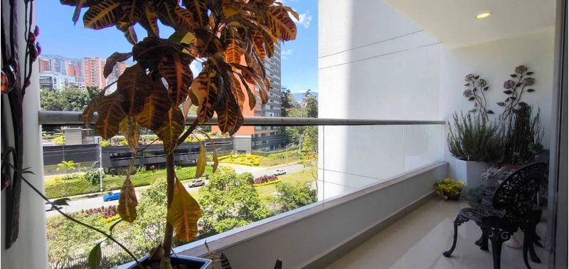 Apartamento en Venta en Medellín, El Poblado-13
