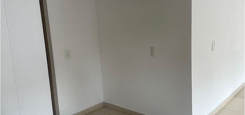Apartamento en Venta en Medellín, Belén Loma de los Bernal-1