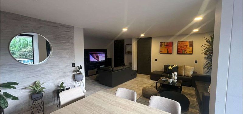 Apartamento en Venta en Medellín, Castropol-1