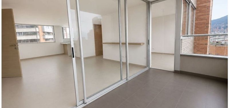 Apartamento en Venta en Medellín, El Poblado-0