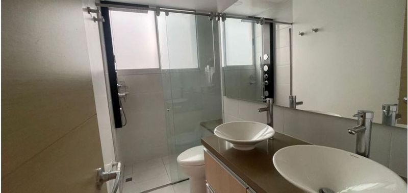 Apartamento en Venta en Medellín, El Poblado-13