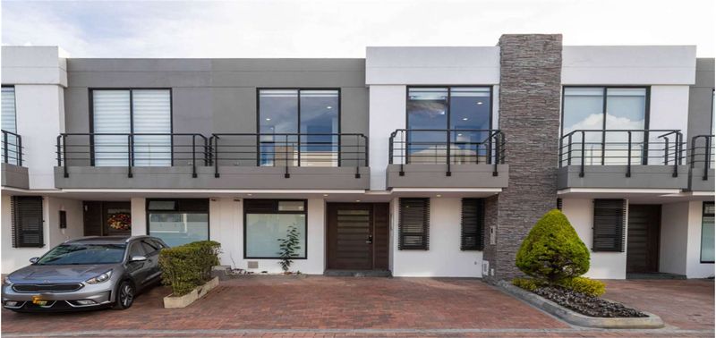 Casa en Venta en Chía, variante chia cota-23