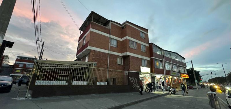 Casa en Venta en Bogotá, D.C., Quirigua-0