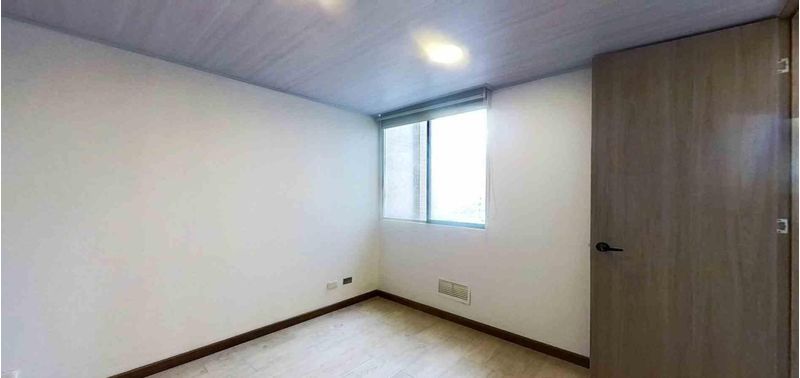 Apartamento en Venta en Bogotá, D.C., MONTEVIDEO-2