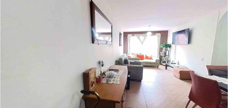 Apartamento en Venta en Bogotá, D.C., Hayuelos-0