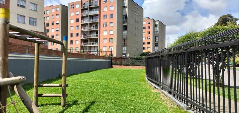 Apartamento en Venta en Bogotá, D.C., Hayuelos-13