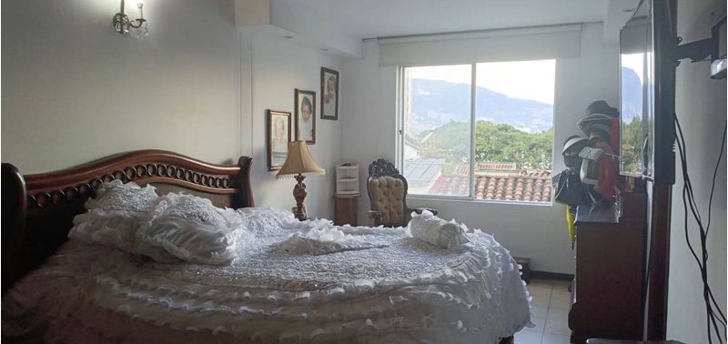 Casa en Venta en Medellín, Belén Loma de los Bernal-8