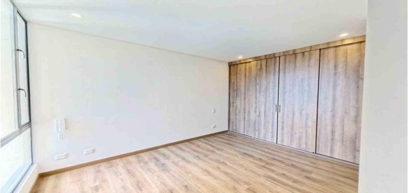 Apartamento en Venta en Bogotá, D.C., MONTEVIDEO-2