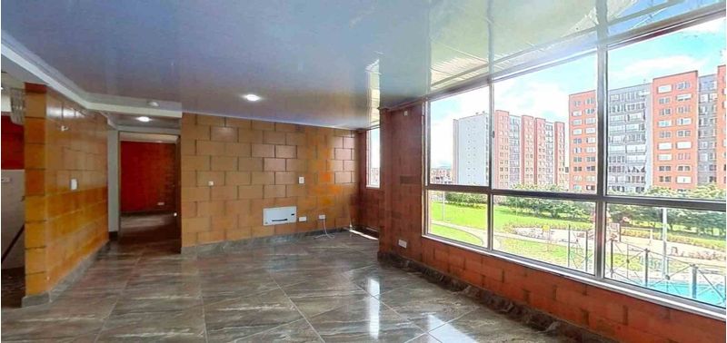 Apartamento en Venta en Madrid, el palmar-0